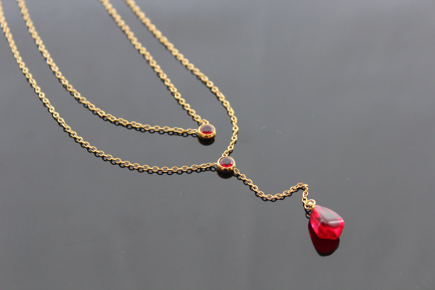 Glass pomegranate seed Y shape layered necklace