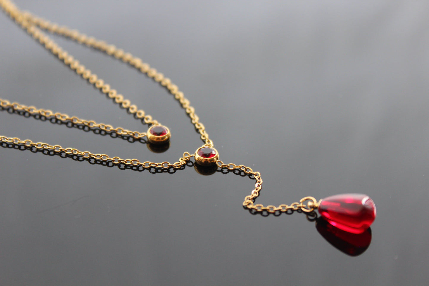 Glass pomegranate seed Y shape layered necklace