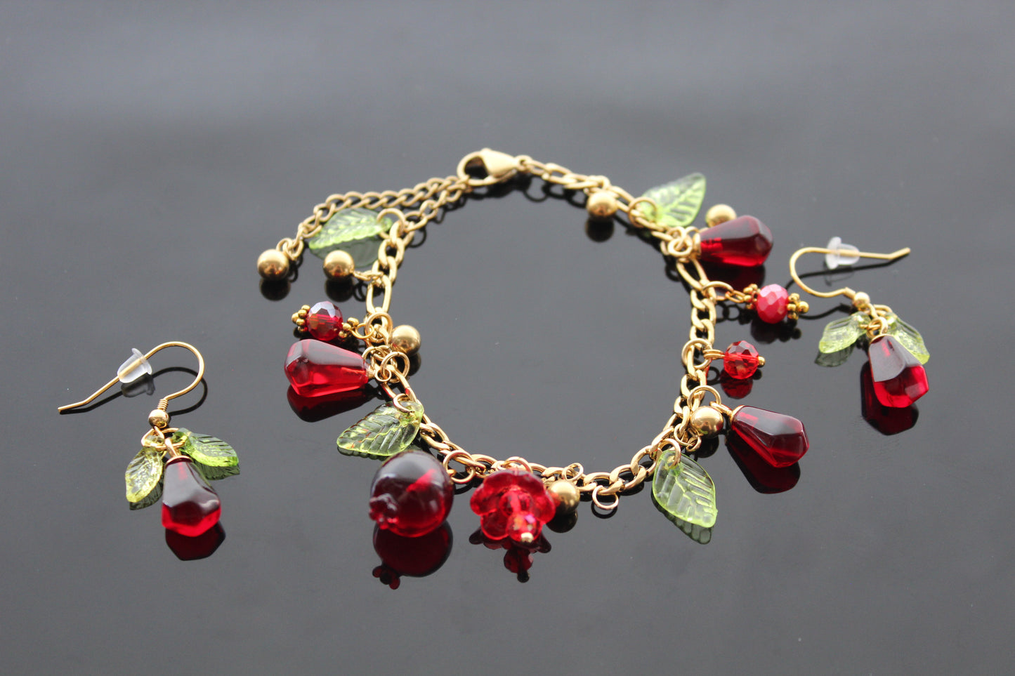 18K gold plated handmade stainless still pomegranate bracelet with resin beads