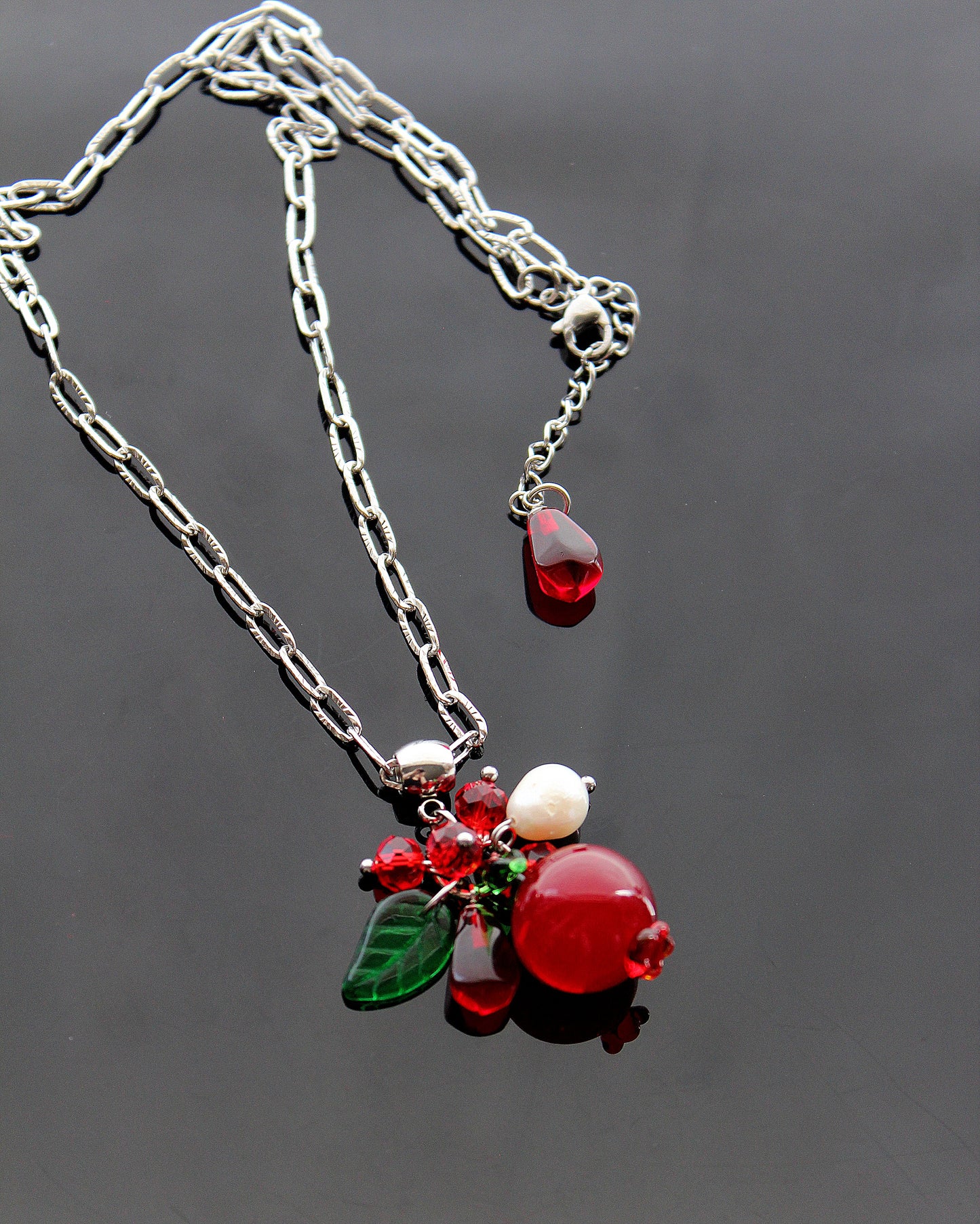Hand Made Glass Pomegranate pendant necklace with Natural Pearl