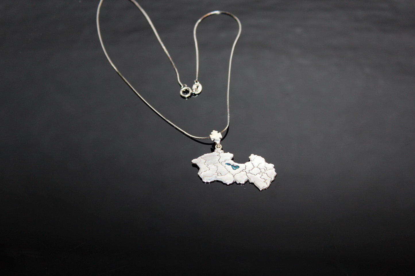925 Sterling silver Armenia Map Shape Chain Necklace