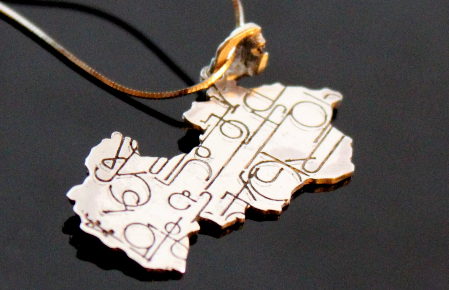925 Sterling silver Armenia Map Shape Chain Necklace