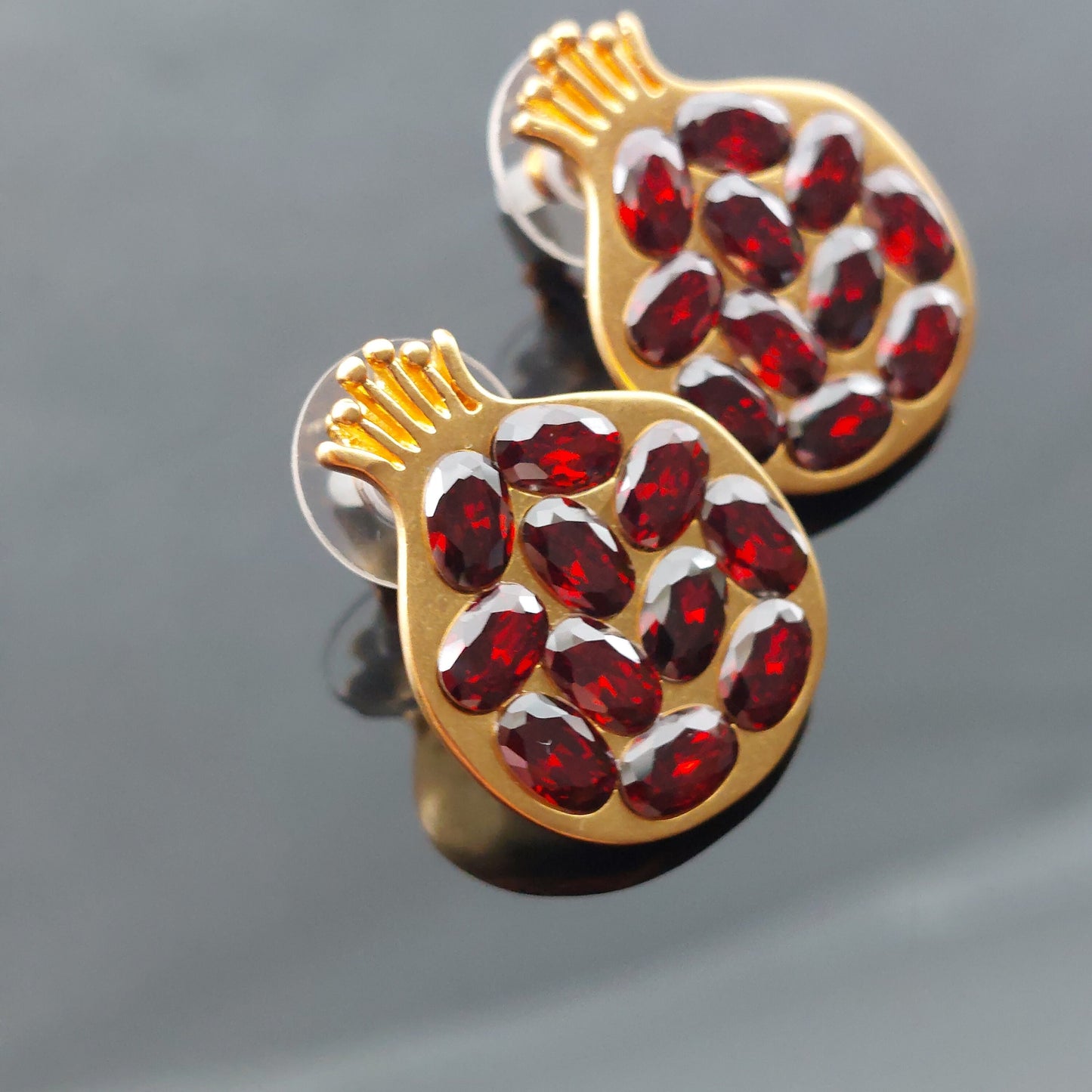 Pomegranate earrings with natural high grade garnet
