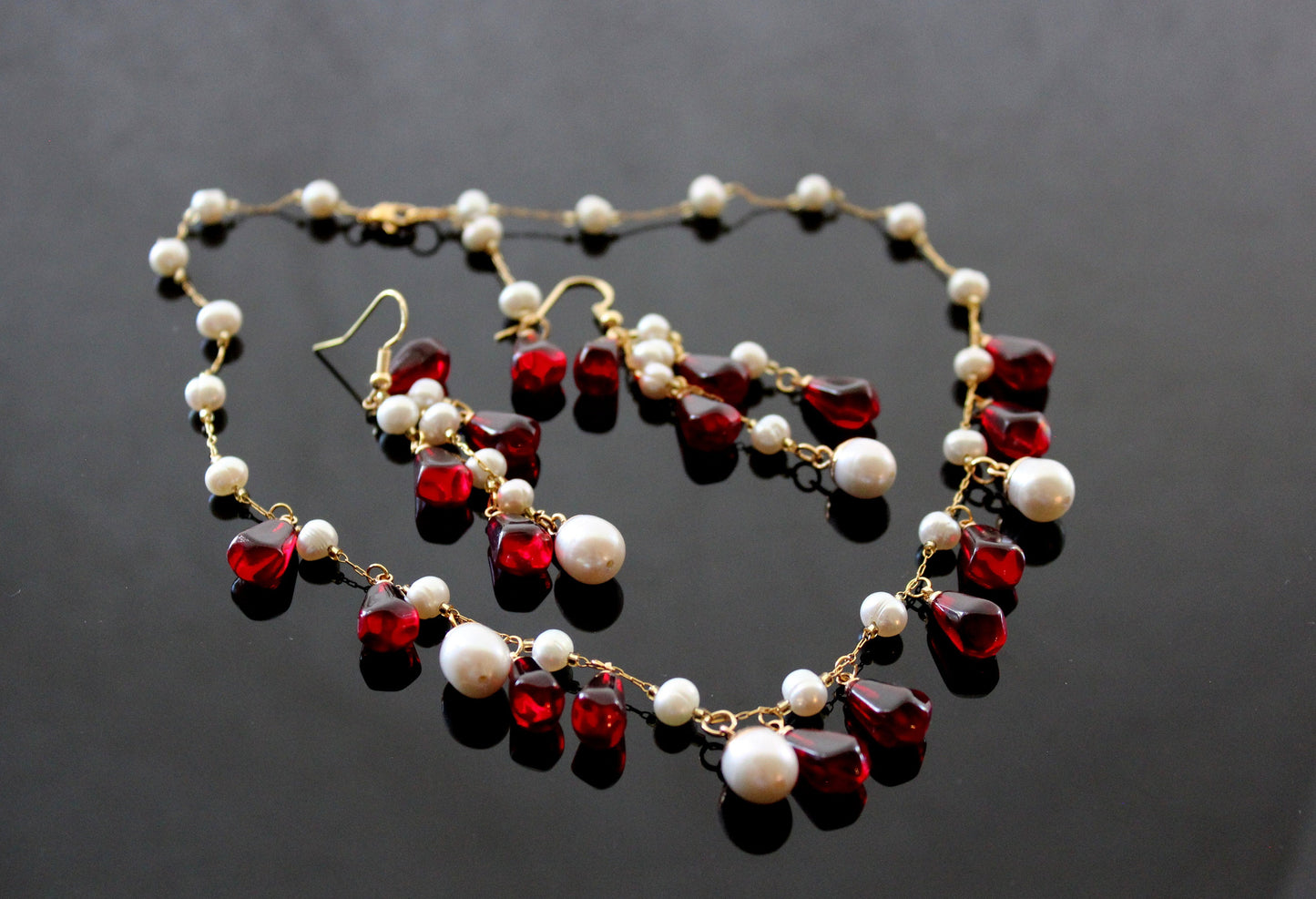 Handmade pomegranate seeds and natural pearl set 18K gold plated stainless steel