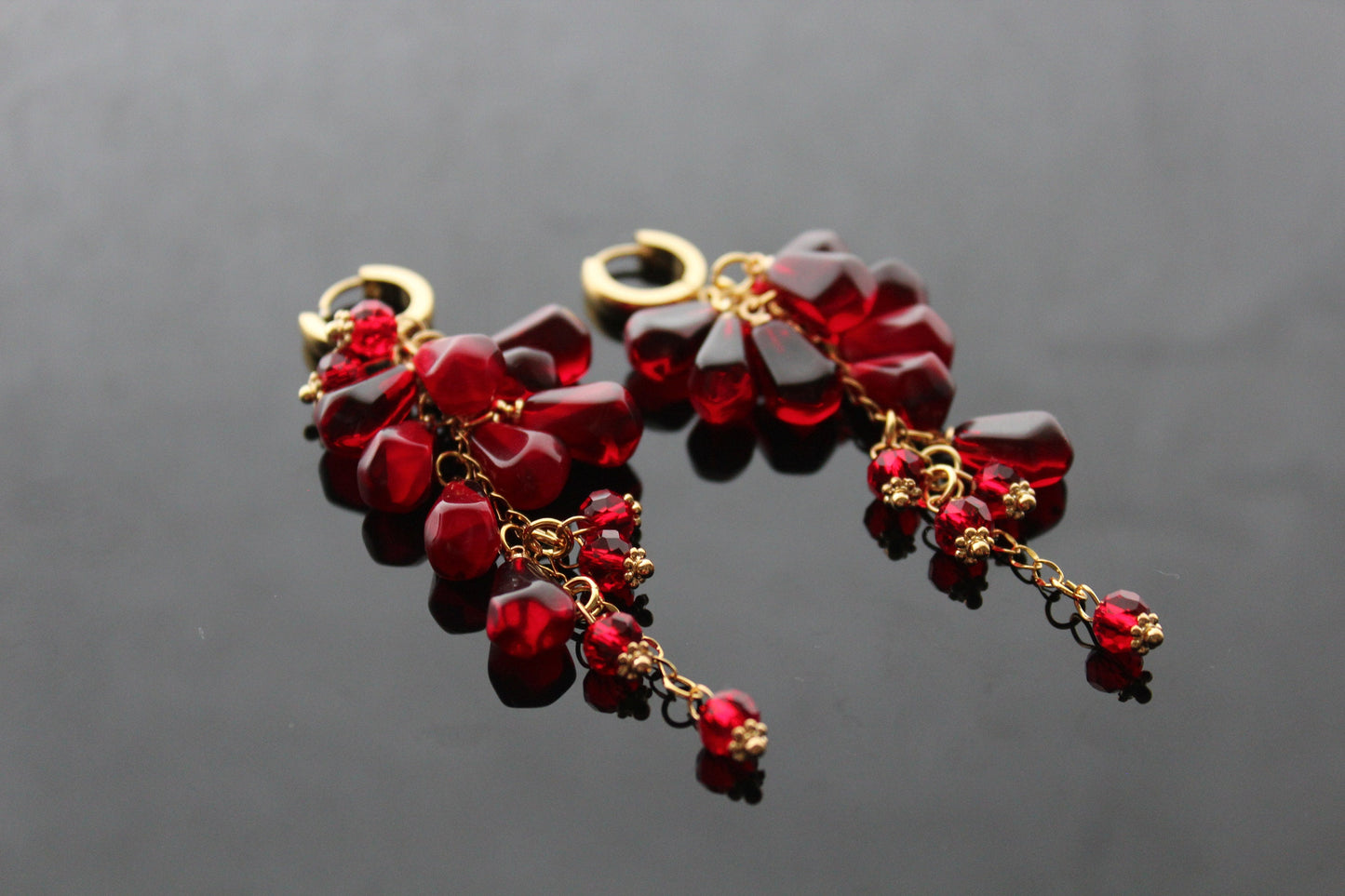 Handmade pomegranate seeds 18K gold plated stainless steel jewelry set with resin charms. Glass set only custom order.