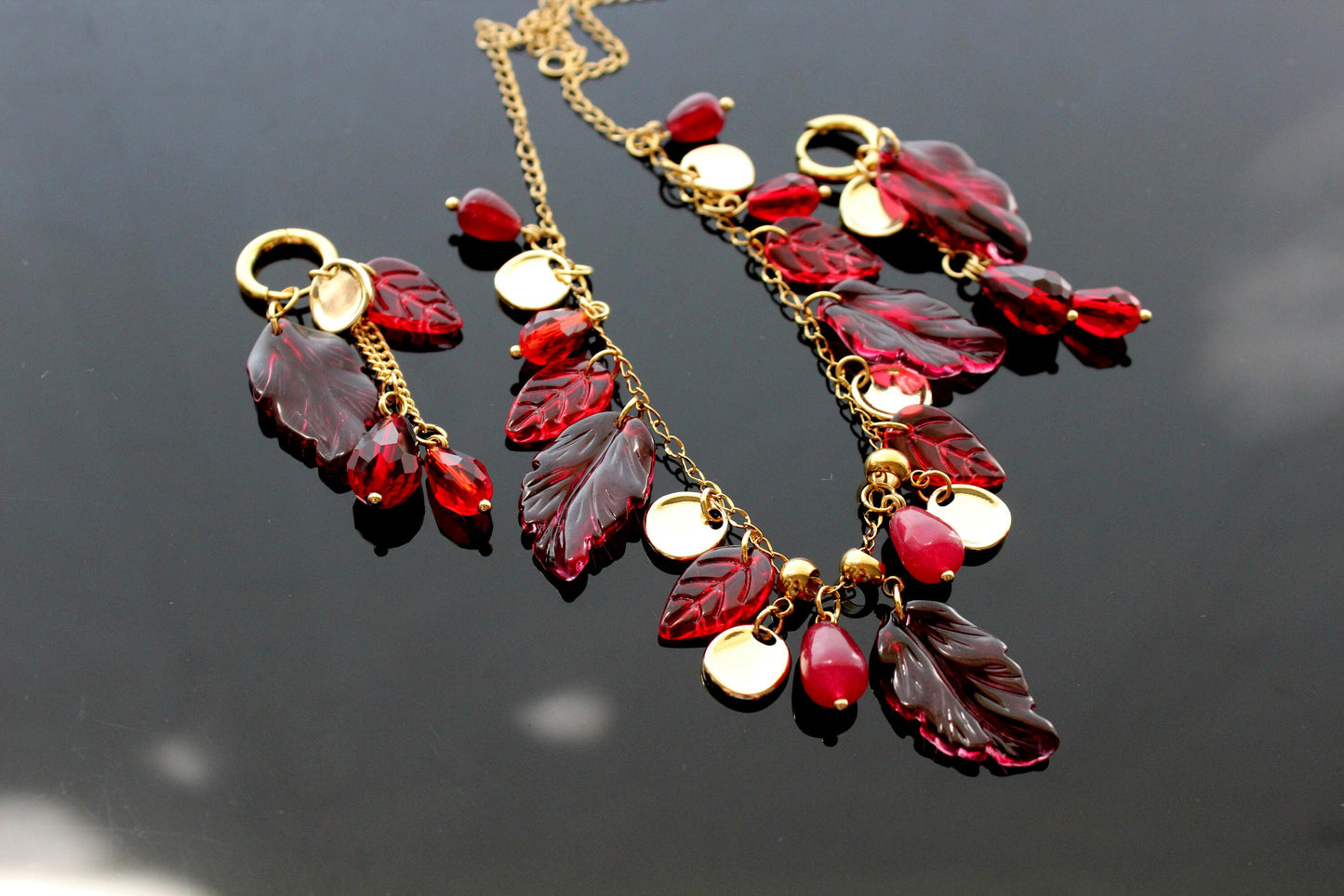 Fall leaves jewelry set with glass and natural red calcedony