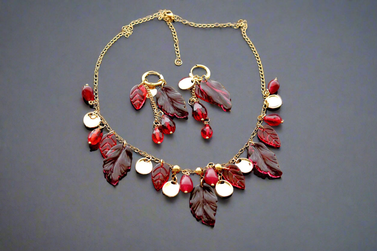 Fall leaves jewelry set with glass and natural red calcedony