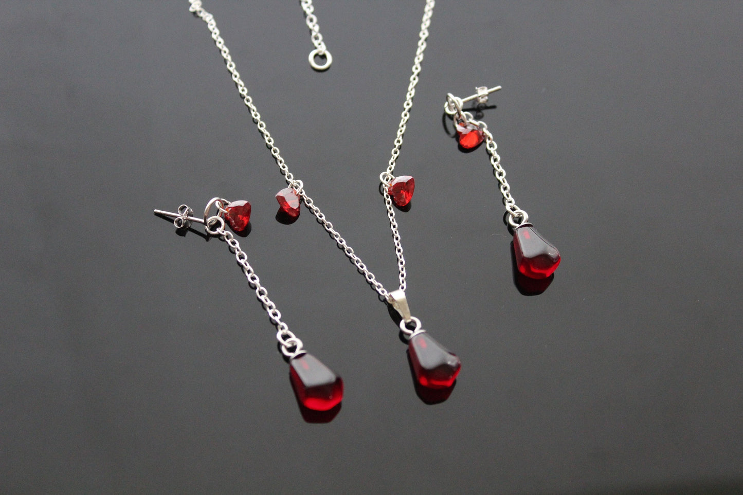 925 sterling silver pomegranate seeds jewelry set with Swarovski heart crystals and glass beads