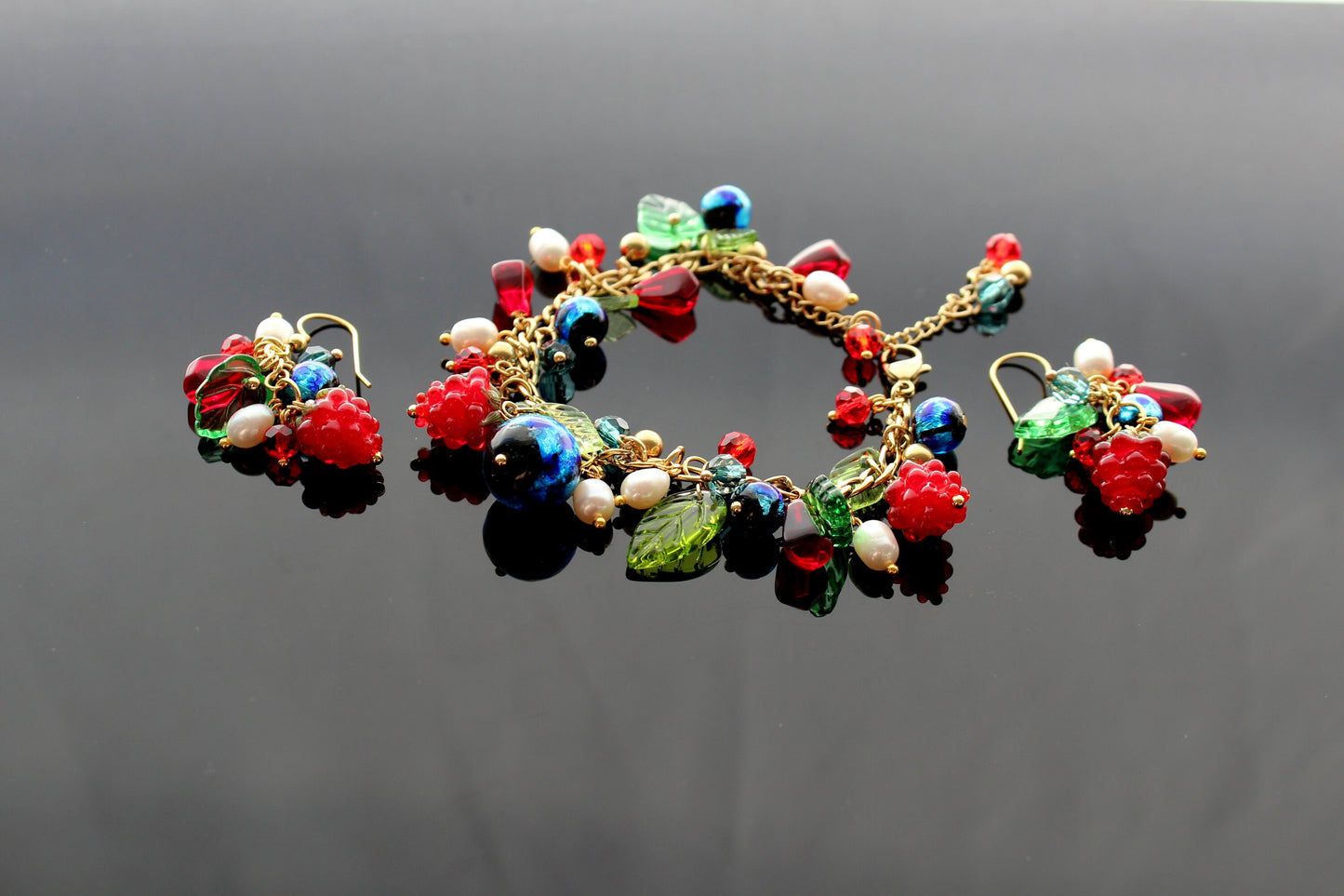 Handmade high quality glass berry jewelry with natural pearls and stainless steel parts
