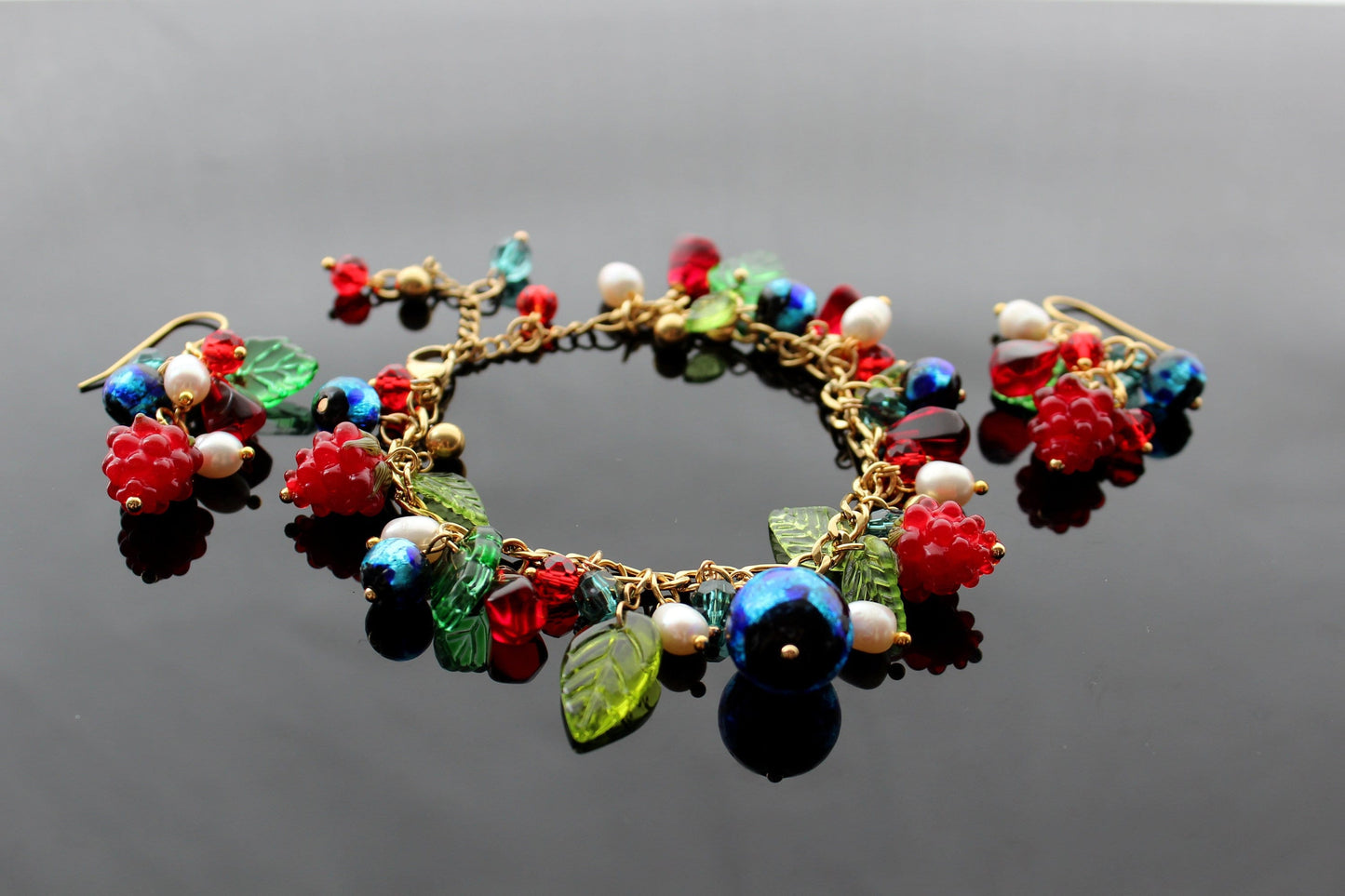 Handmade high quality glass berry jewelry with natural pearls and stainless steel parts