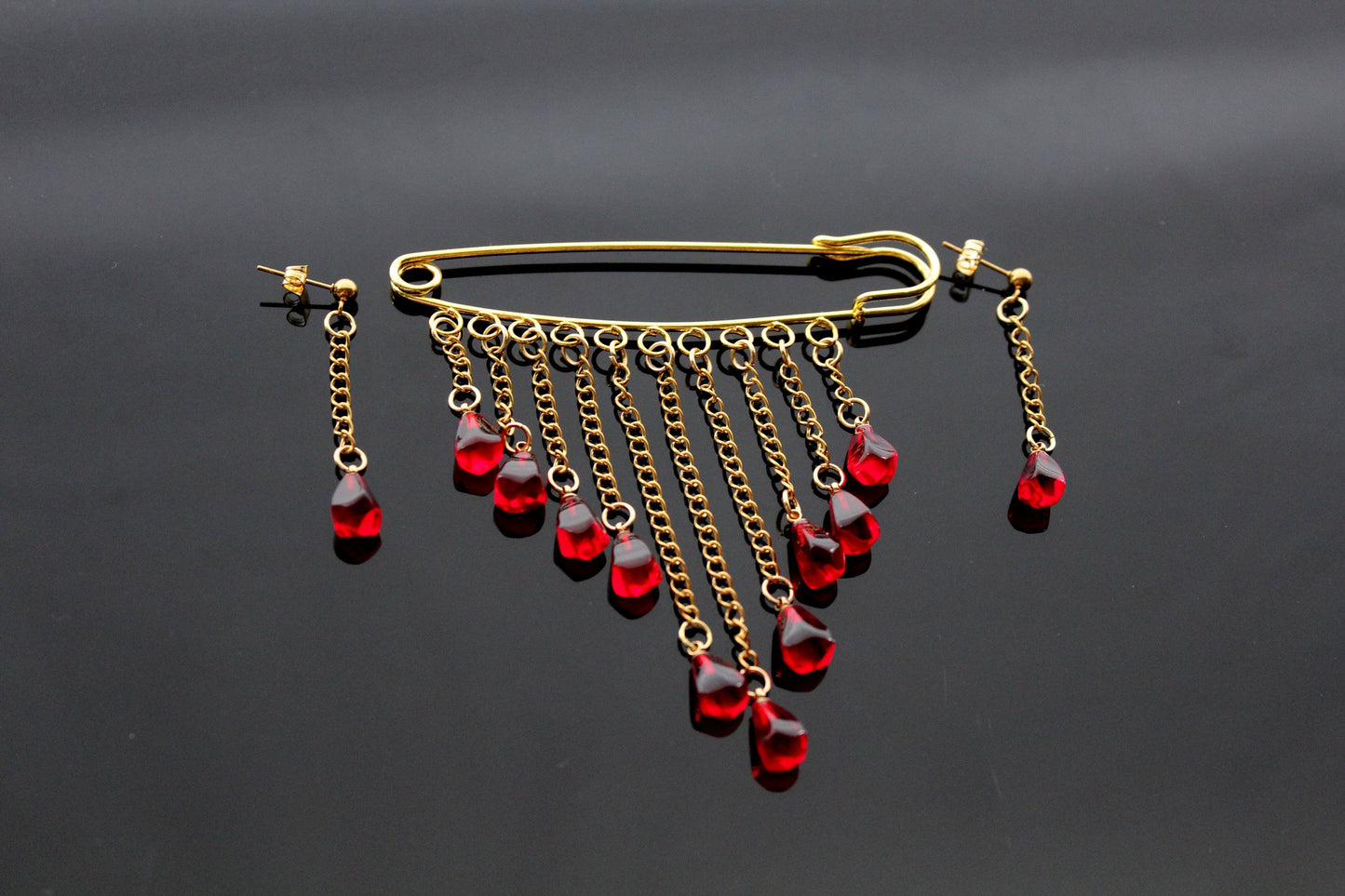 18K gold plated stainless steel Pomegranate glass hanging seeds brooch Safety pin brooch