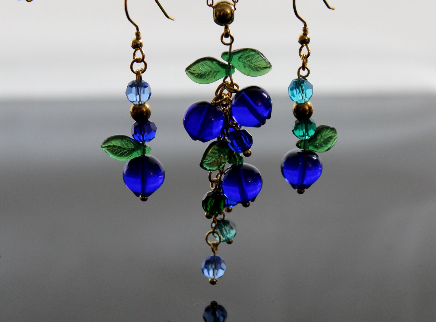 Glass blueberry jewelry set