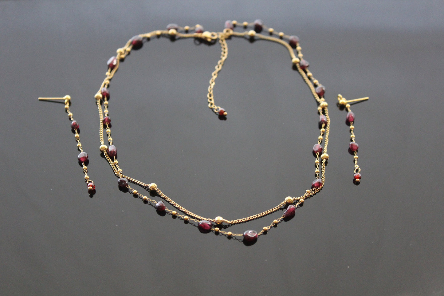 Handmade natural garnet jewelry set with 18 K gold plated stainless steel parts