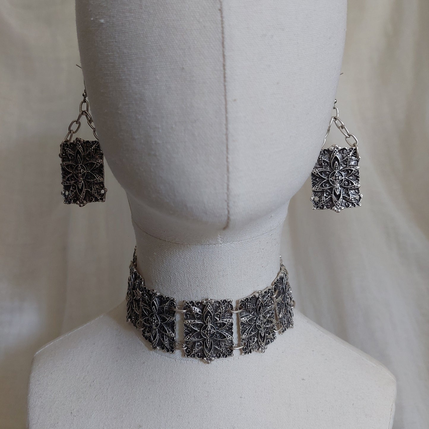 Armenian traditional necklace and earrings set