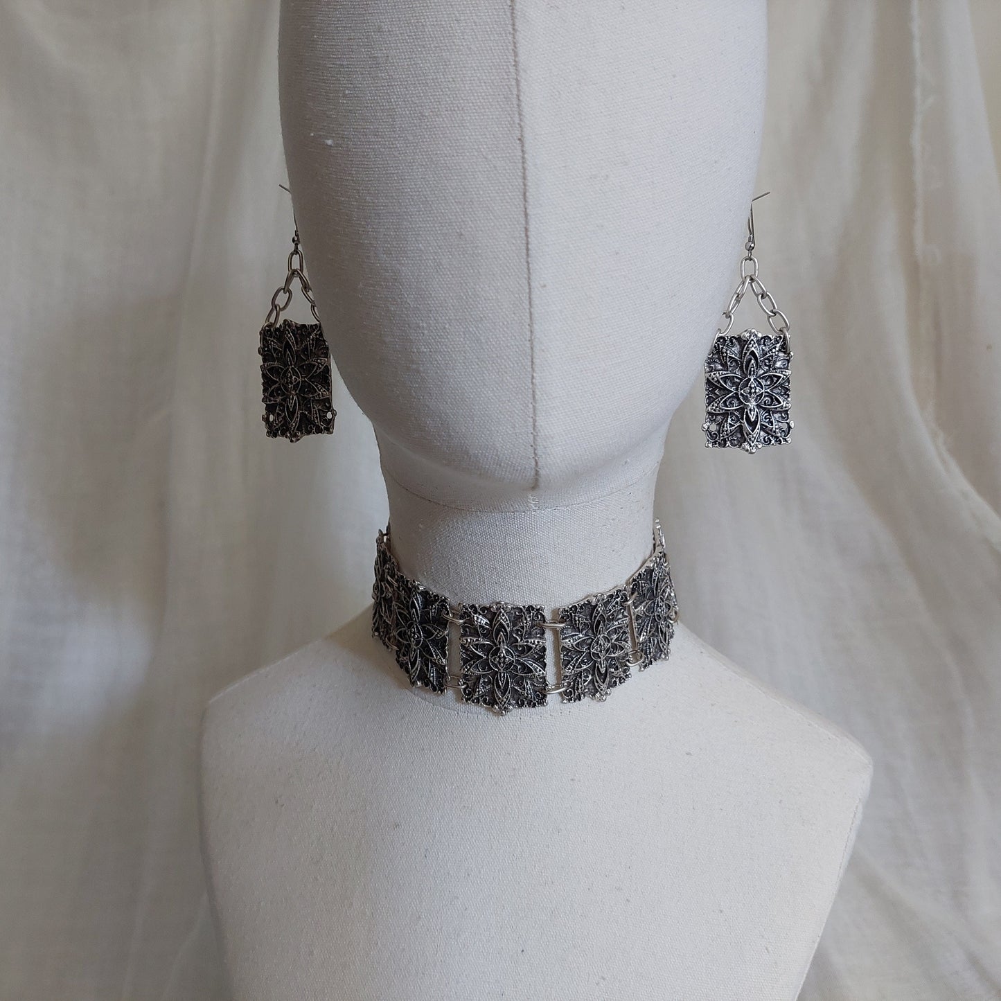 Armenian traditional necklace and earrings set