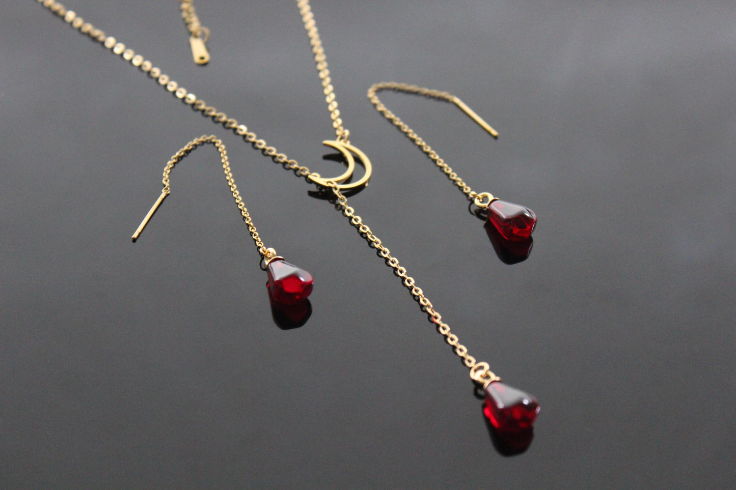Y shape moon with pomegranate seed jewelry set gold plated stainless steel