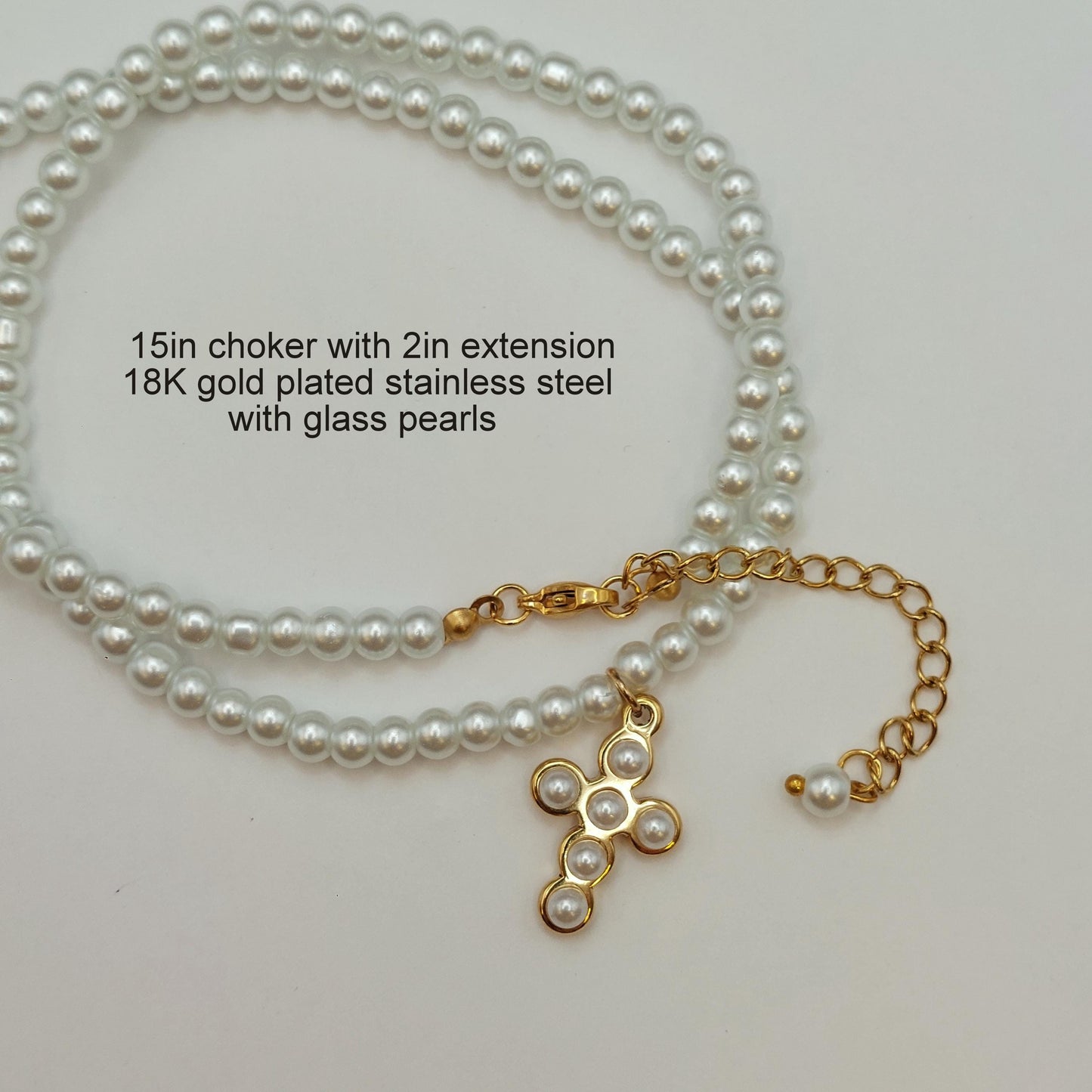 Pearl choker with cross