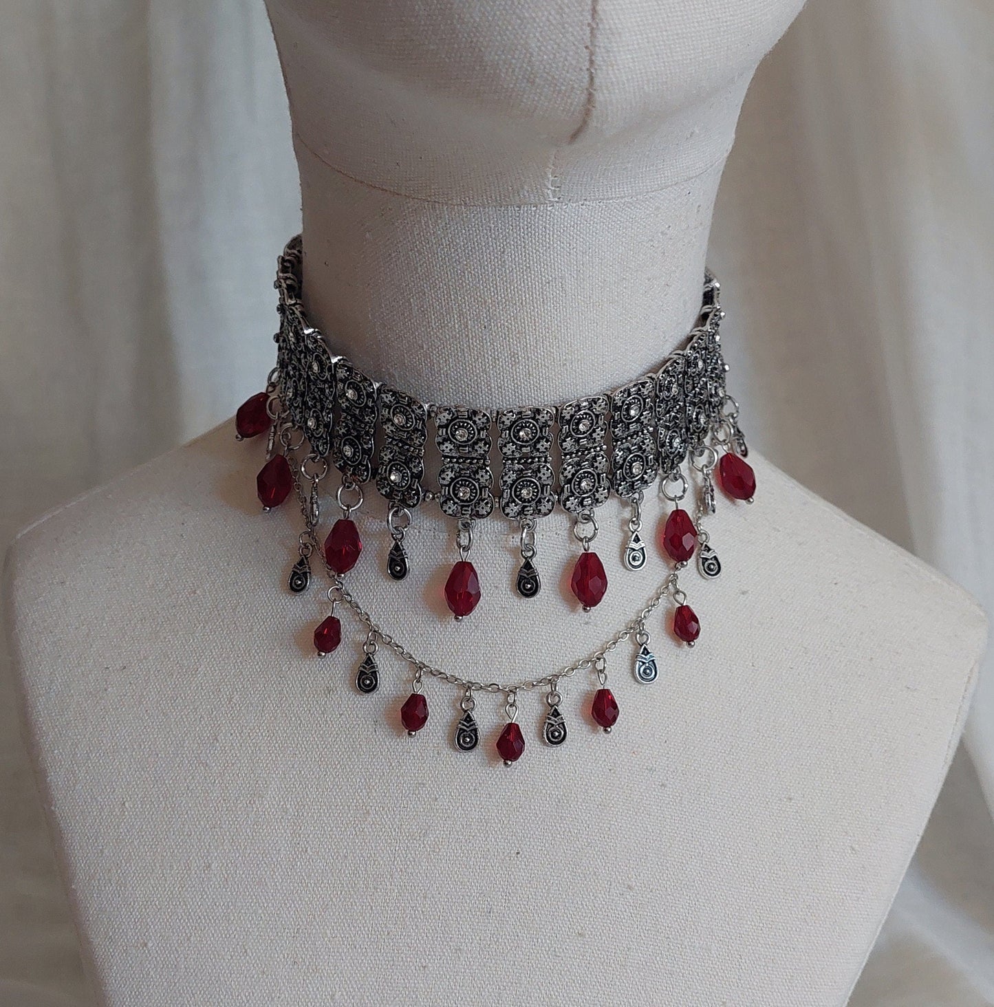 Antique silver Armenian traditional necklace with earrings and glass beads