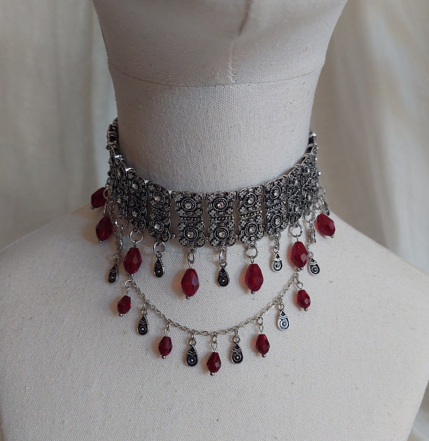 Antique silver Armenian traditional necklace with earrings and glass beads