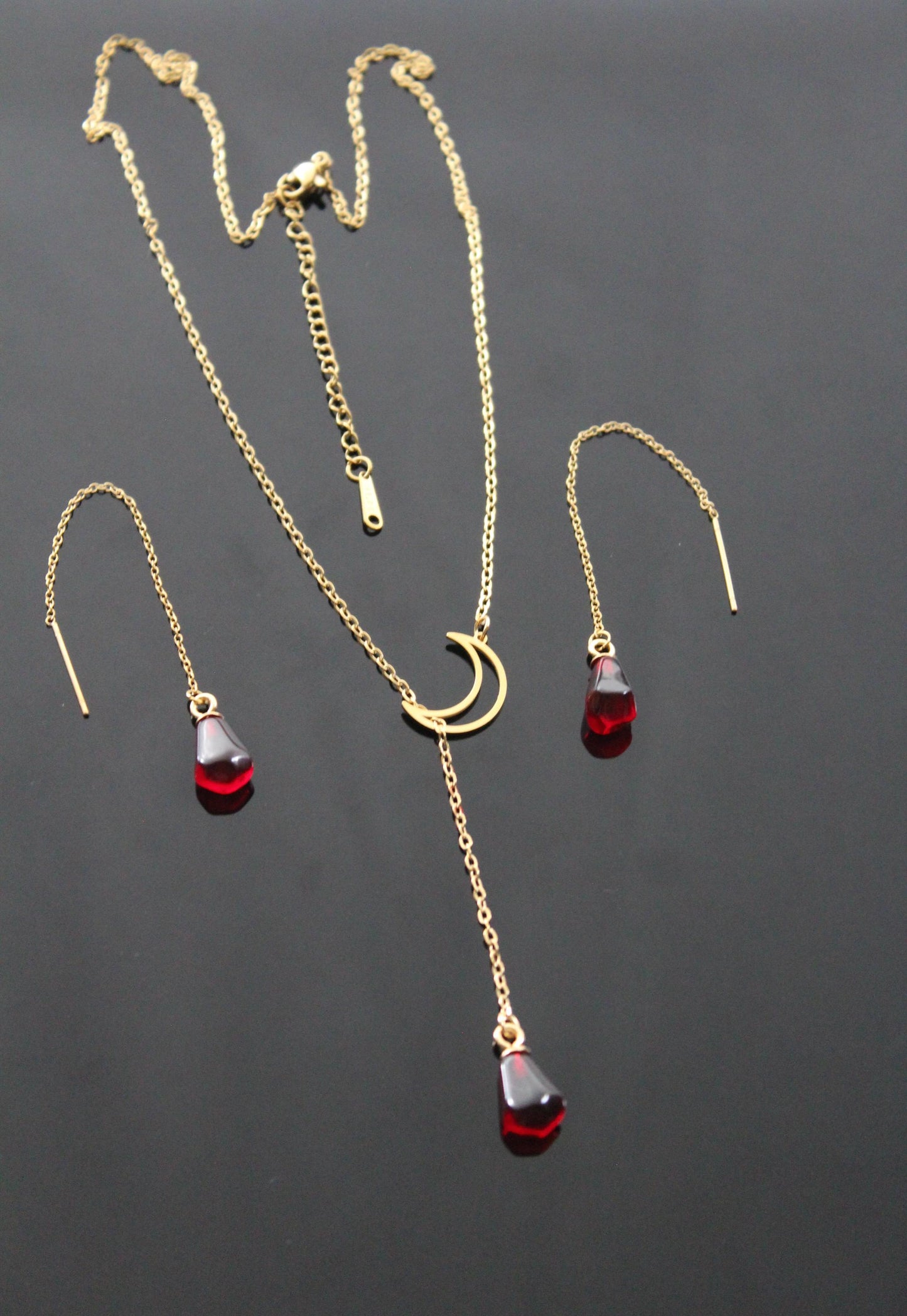 Y shape moon with pomegranate seed jewelry set gold plated stainless steel