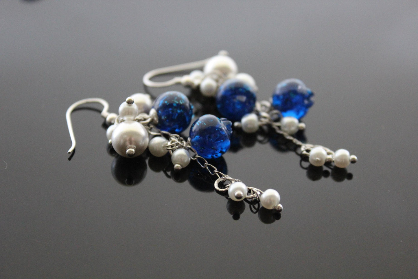 Silver Blueberry jewelry set with glass pearls
