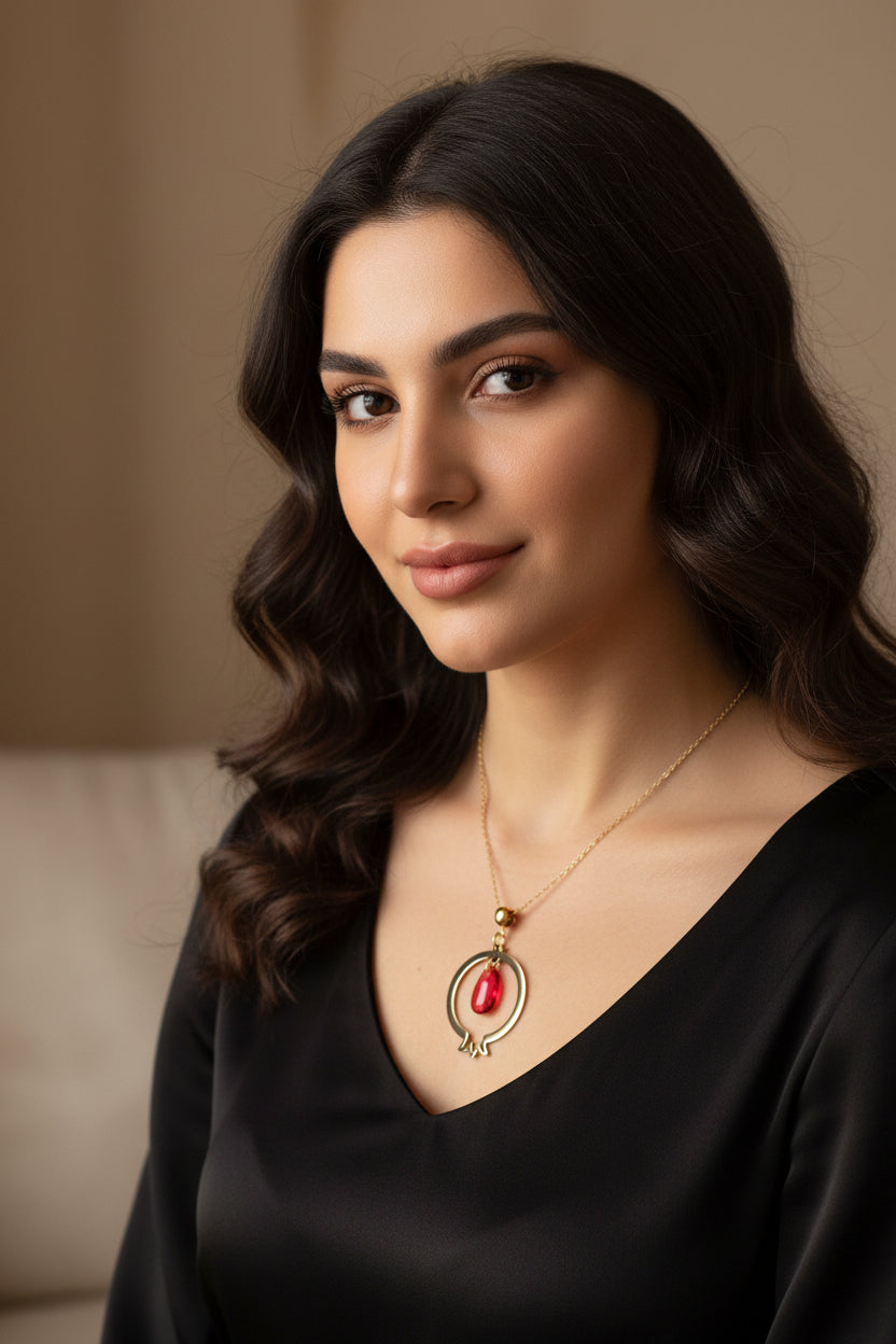 Handmade Pomegranate-shaped pendant hypoallergenic gold plated stainless steel with glass bead