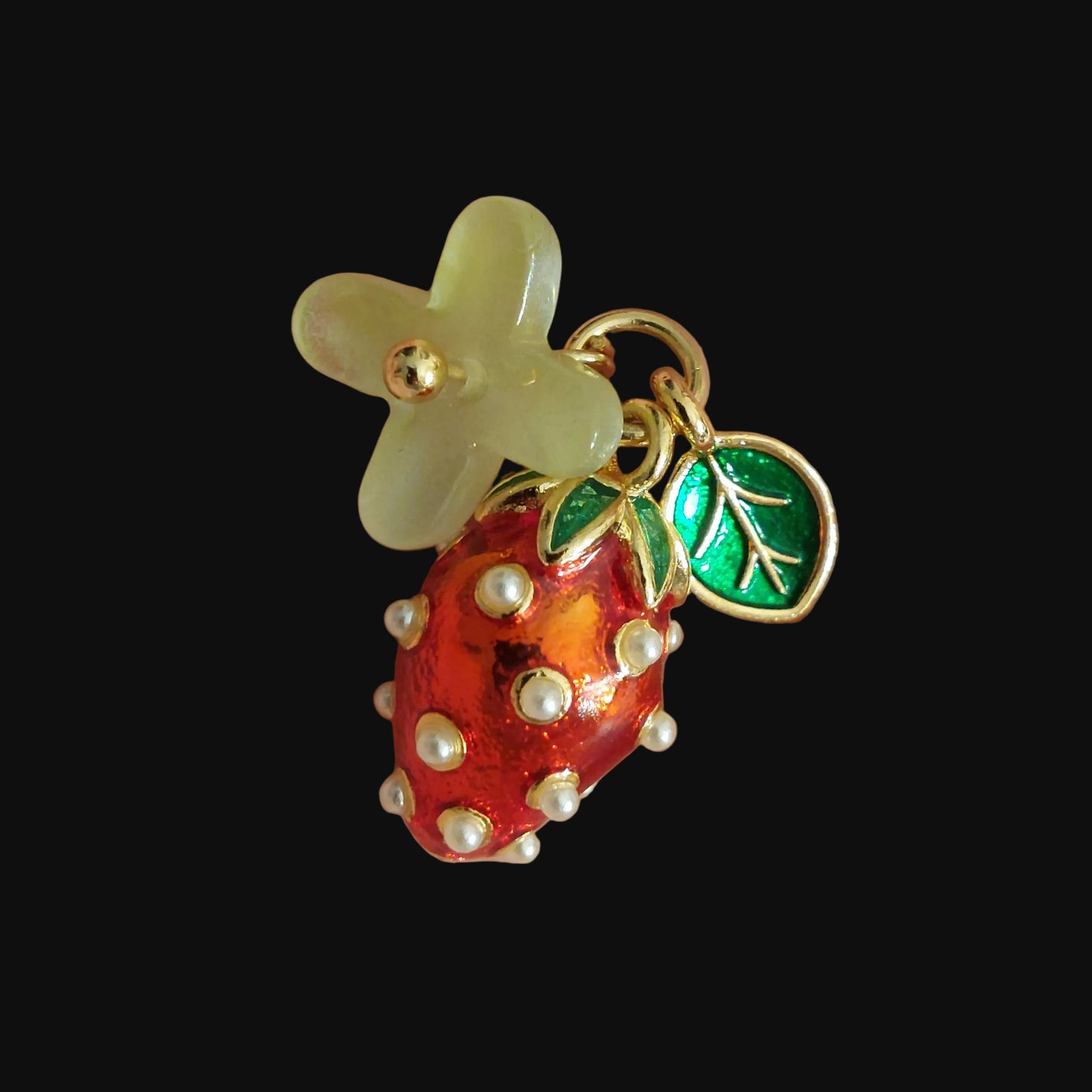 Red enamel metal strawberry beads with pearls for jewelry making
