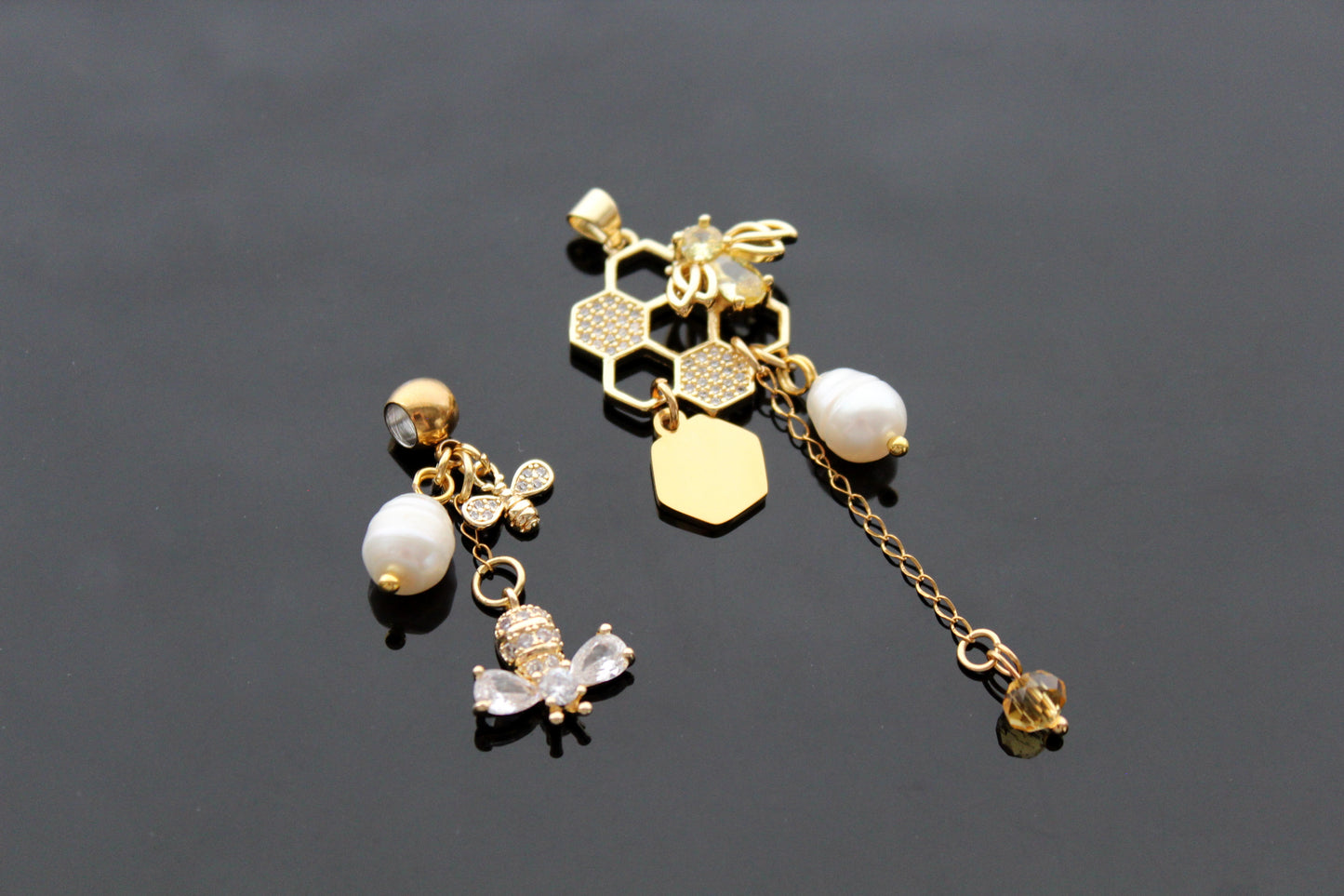 Gold plated bee charm for jewelry making