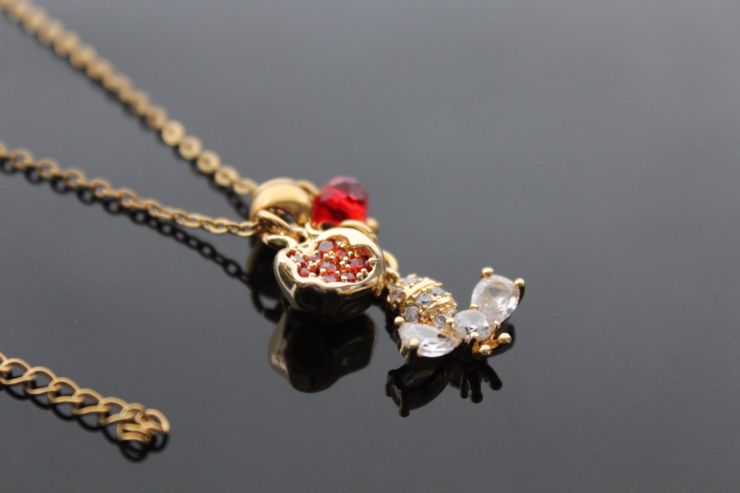 Crystal Bee pomegranate  gold plated necklace