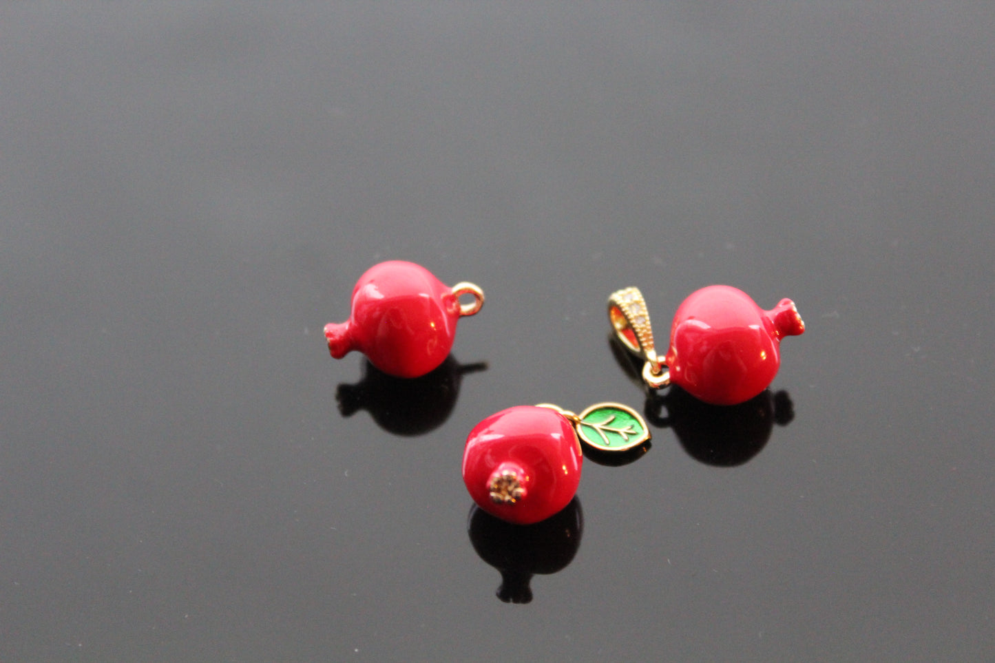 Enamel high quality pomegranate charm for jewelry making