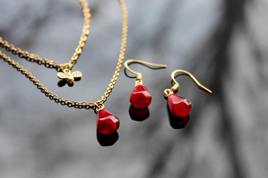 Pomegranate seed jewelry set earrings and necklace