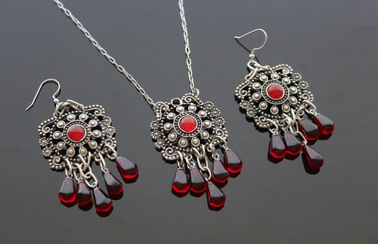 Armenian traditional  necklace with pomegranate seeds