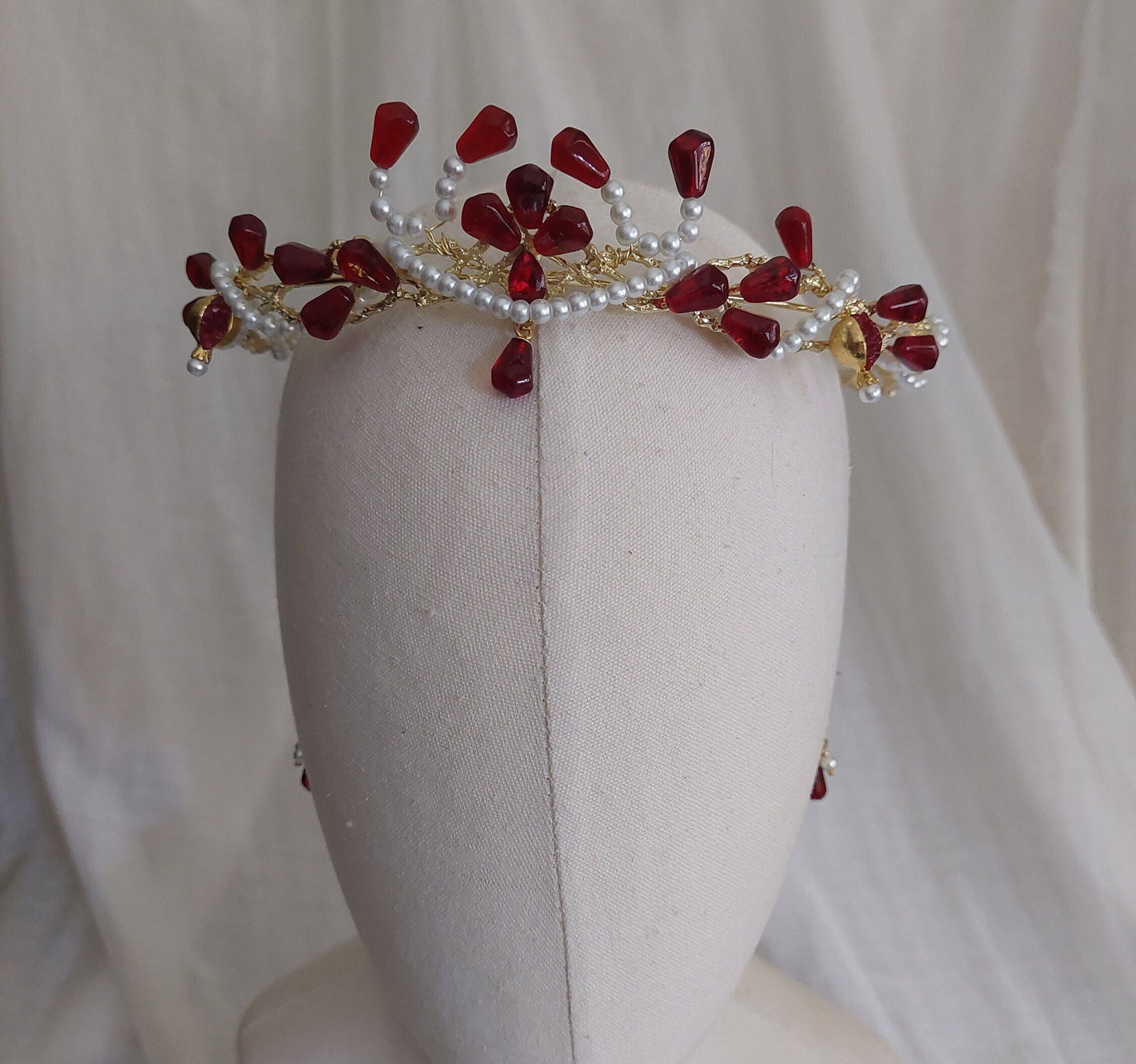 Pomegranate forehead jewelry