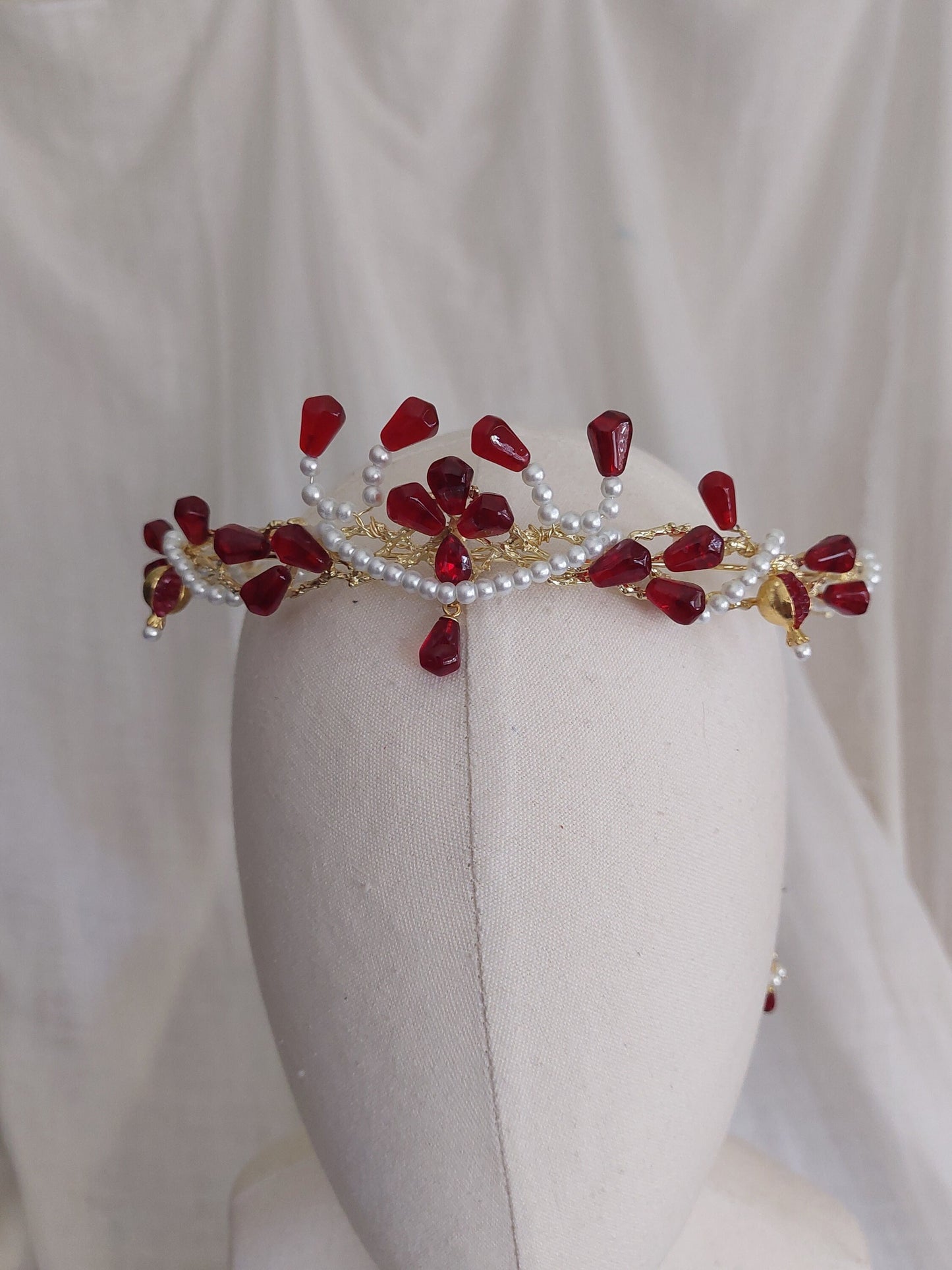 Pomegranate forehead jewelry