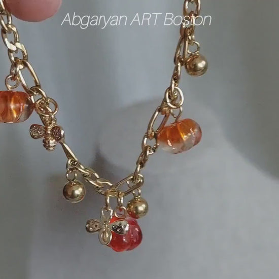 Pumpkin jewelry set with little bees